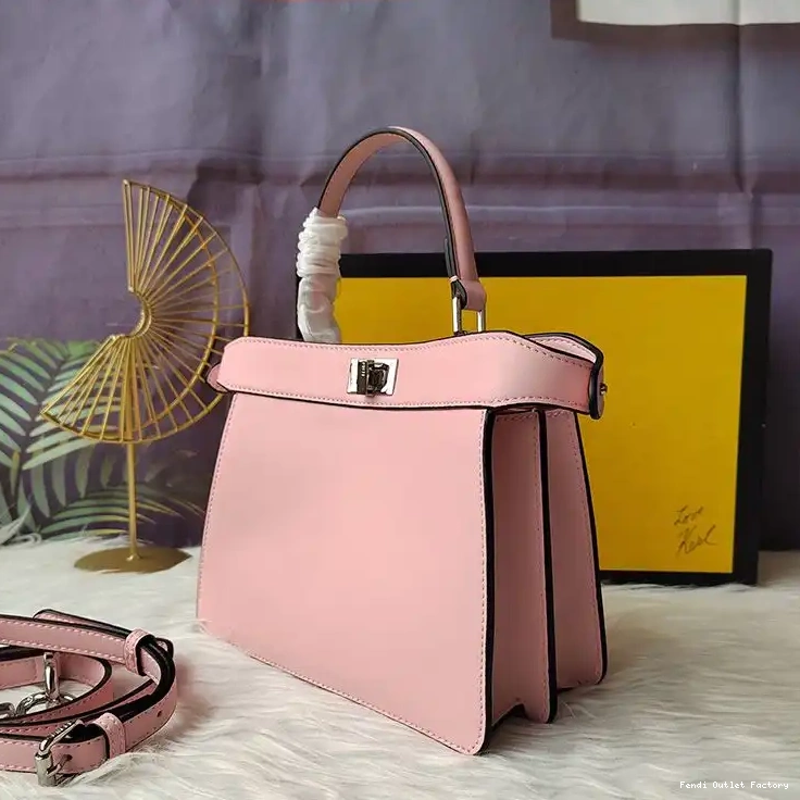 Cheap HOT Nappa In Pink ISeeU Fendi Leather Petite Bag Peekaboo 0513
